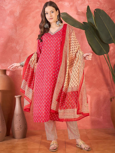 Indyancart SN Women's SangriaFloral Printed V Neck Pure Cotton Kurta With Trousers & Dupatta