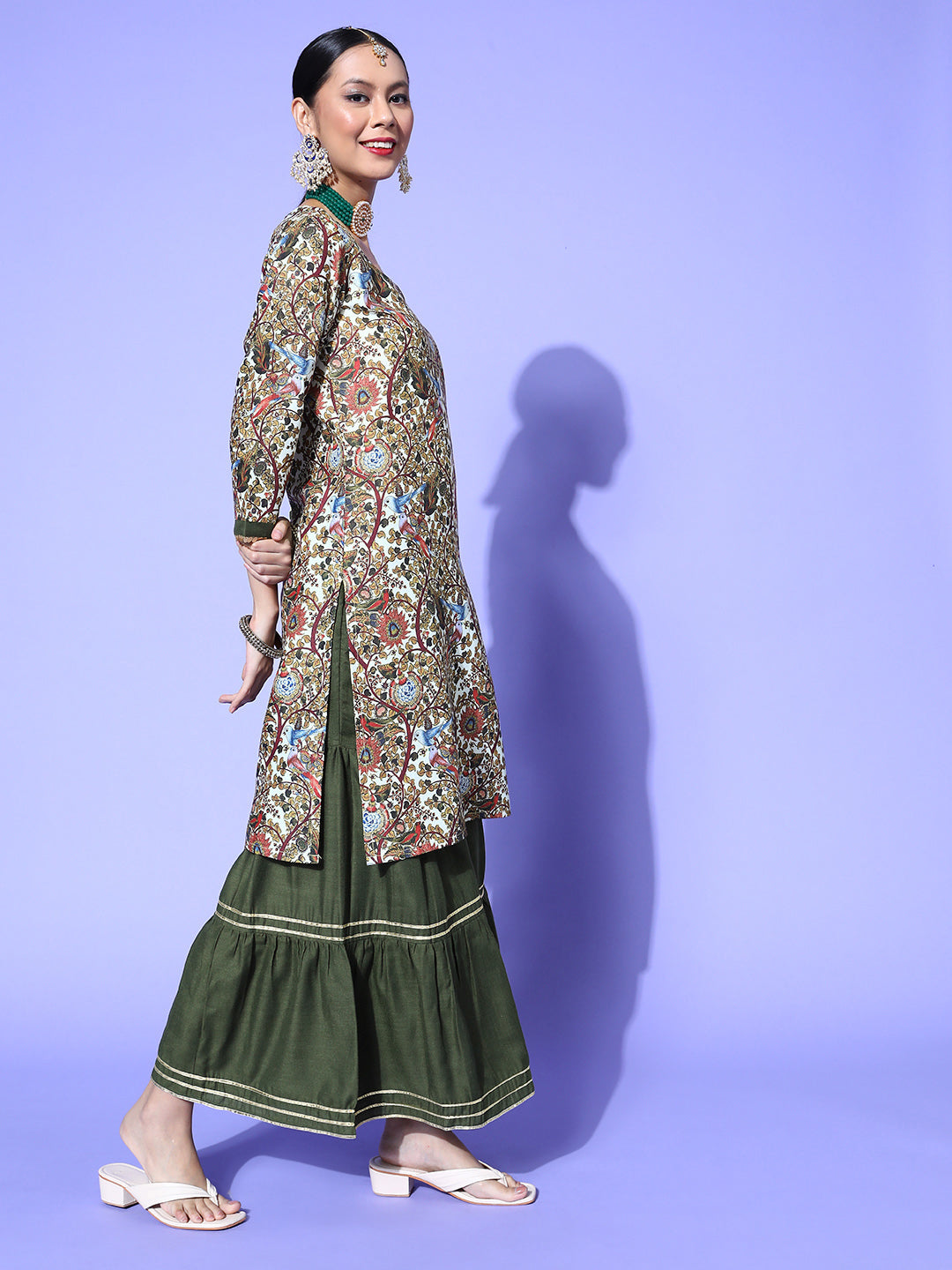 Indyancart RV Women's Kalamkari Print Straight Side Slit Kurta Sharara With Dupatta