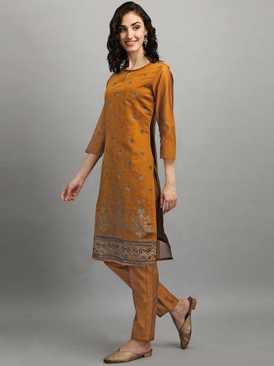 Indyancart RV Women's Chanderi Printed Top With Staright Chanderi Silk Pant