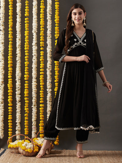 Indyancart RV Women's Faux Georgette Fabric  Embroidered Kurta Set With Dupatta