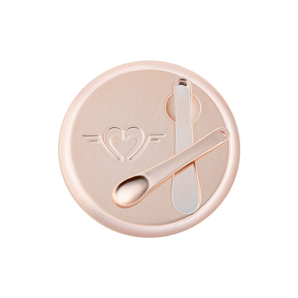 Daily Life Forever52 High Coverage Tender Cream foundation in Boyd 006, showing smooth, natural skin finish in a close-up image.