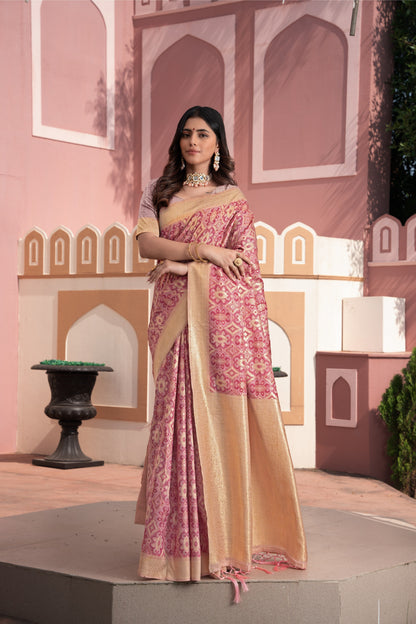 Dhiyona GR Women's Avika Pink Cotton Ikat Silk Saree