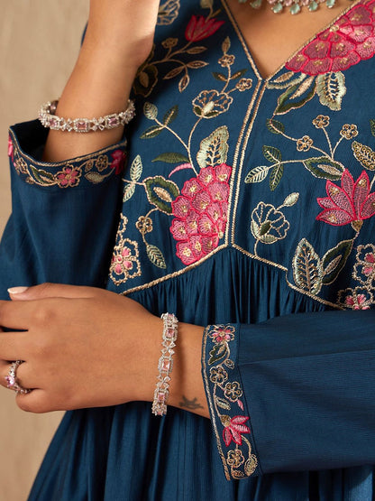 Indyancart IE Floral Embroidered Three-Quarter Sleeves Liva Tunic With Trouser