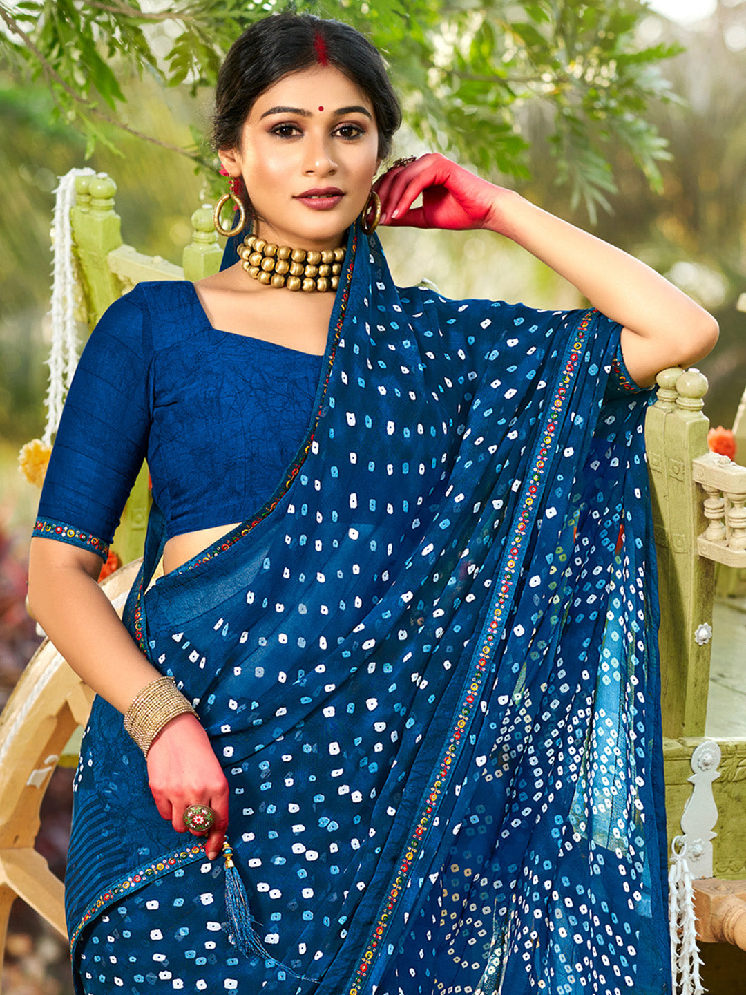 Women's Pure Georgette Navy Blue Embellished Designer Saree With Blouse Piece