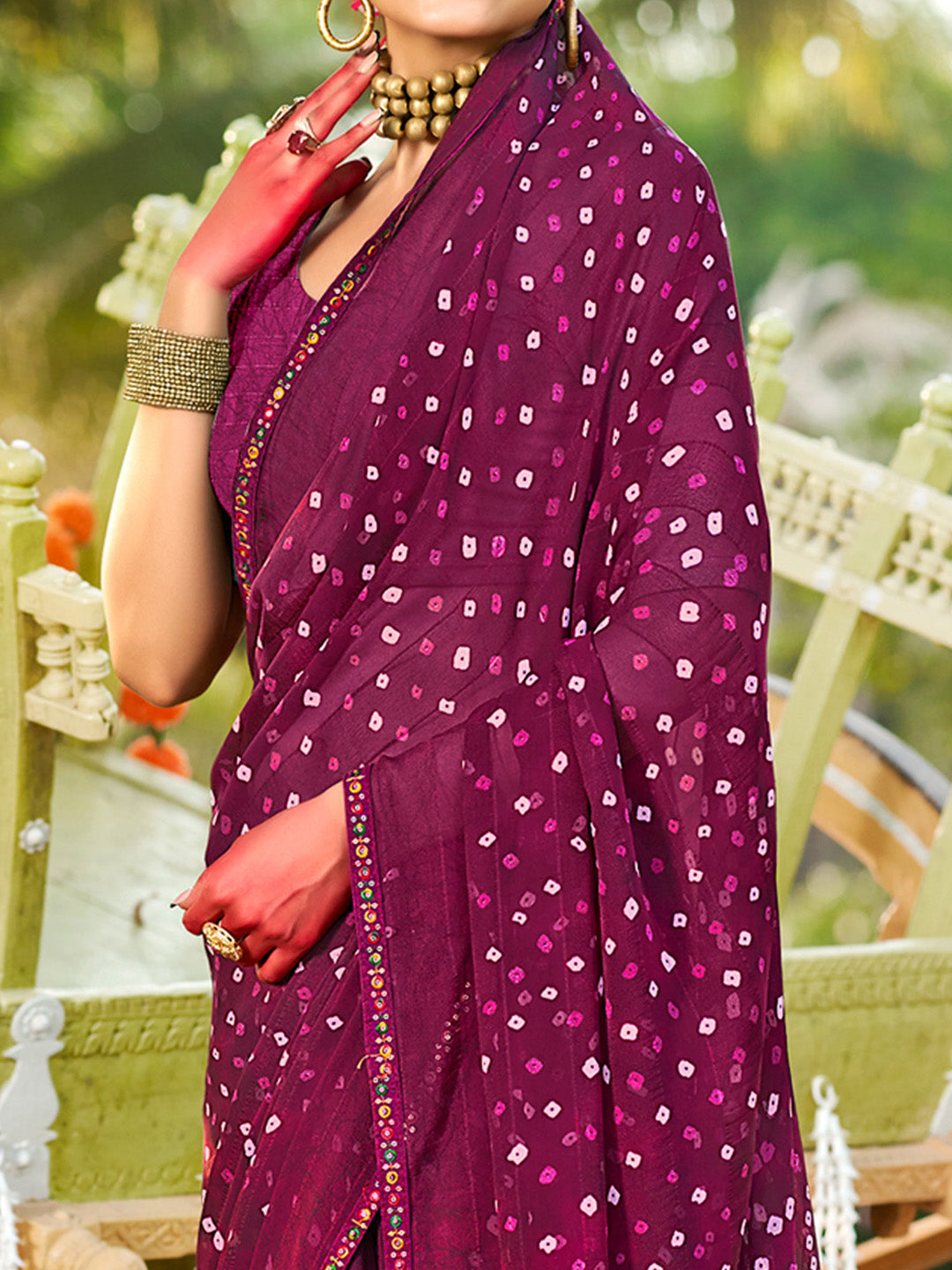 Women's Pure Georgette Magenta Embellished Designer Saree With Blouse Piece