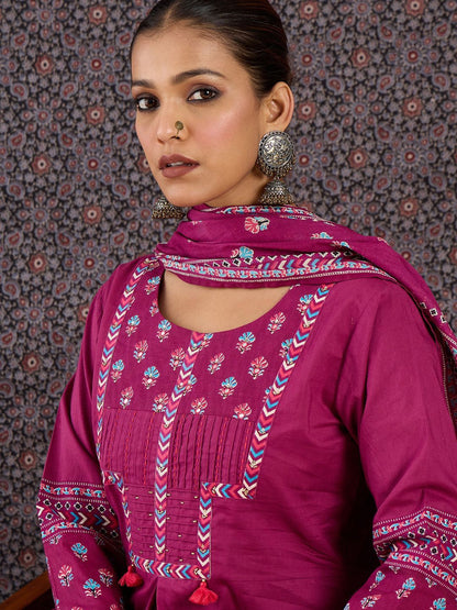 Women Ethnic Motifs Printed Pleated Thread Work Pure Cotton Kurta with Trousers & With Dupatta