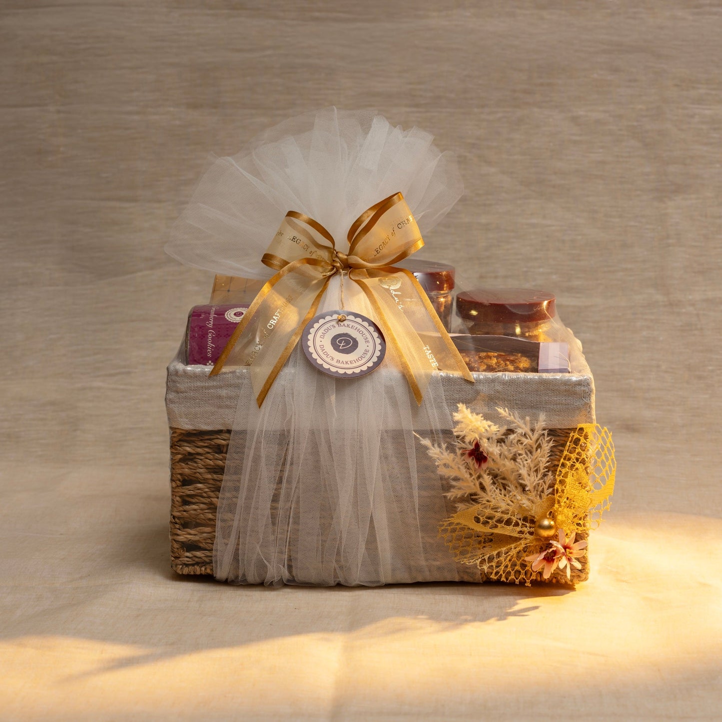 Dadu's Bakehouse Rakhi Hamper