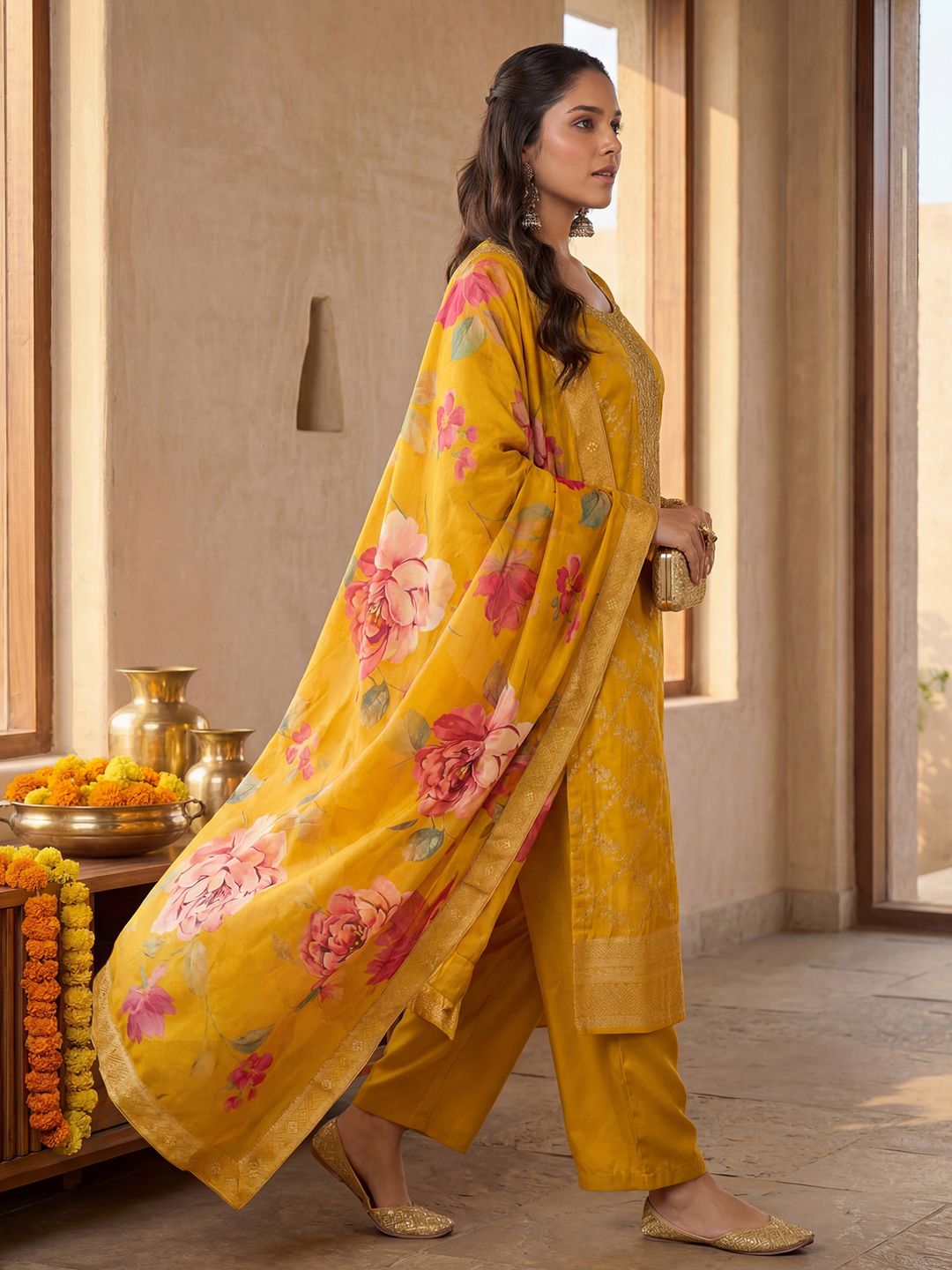 Indyancart IE Women Regular Thread Work Kurta with Palazzos & With Dupatta