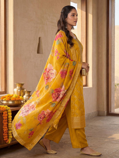 Indyancart IE Women Regular Thread Work Kurta with Palazzos & With Dupatta