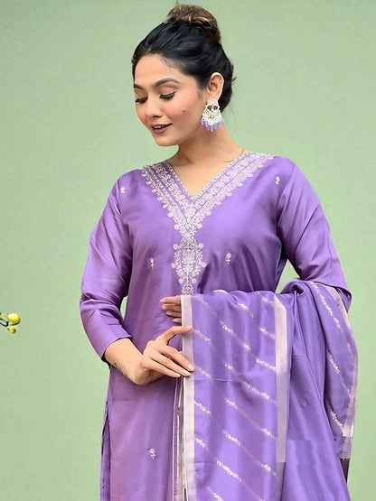 Indyancart SN Women's Floral Embroidered Cotton Kurta with Trousers & Dupatta