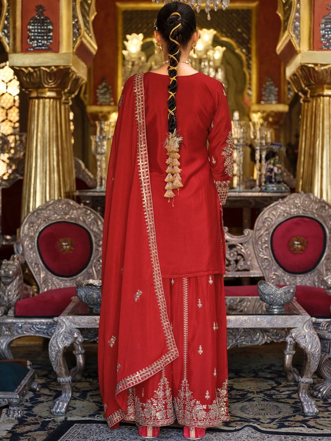 Dhiyona IE Women Ethnic Motifs Embroidered Regular Kurta With Sharara & Dupatta Kurta Sets