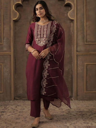 Indyancart IE Women Ethnic Motifs Embroidered Kurta with Trousers & Dupatta