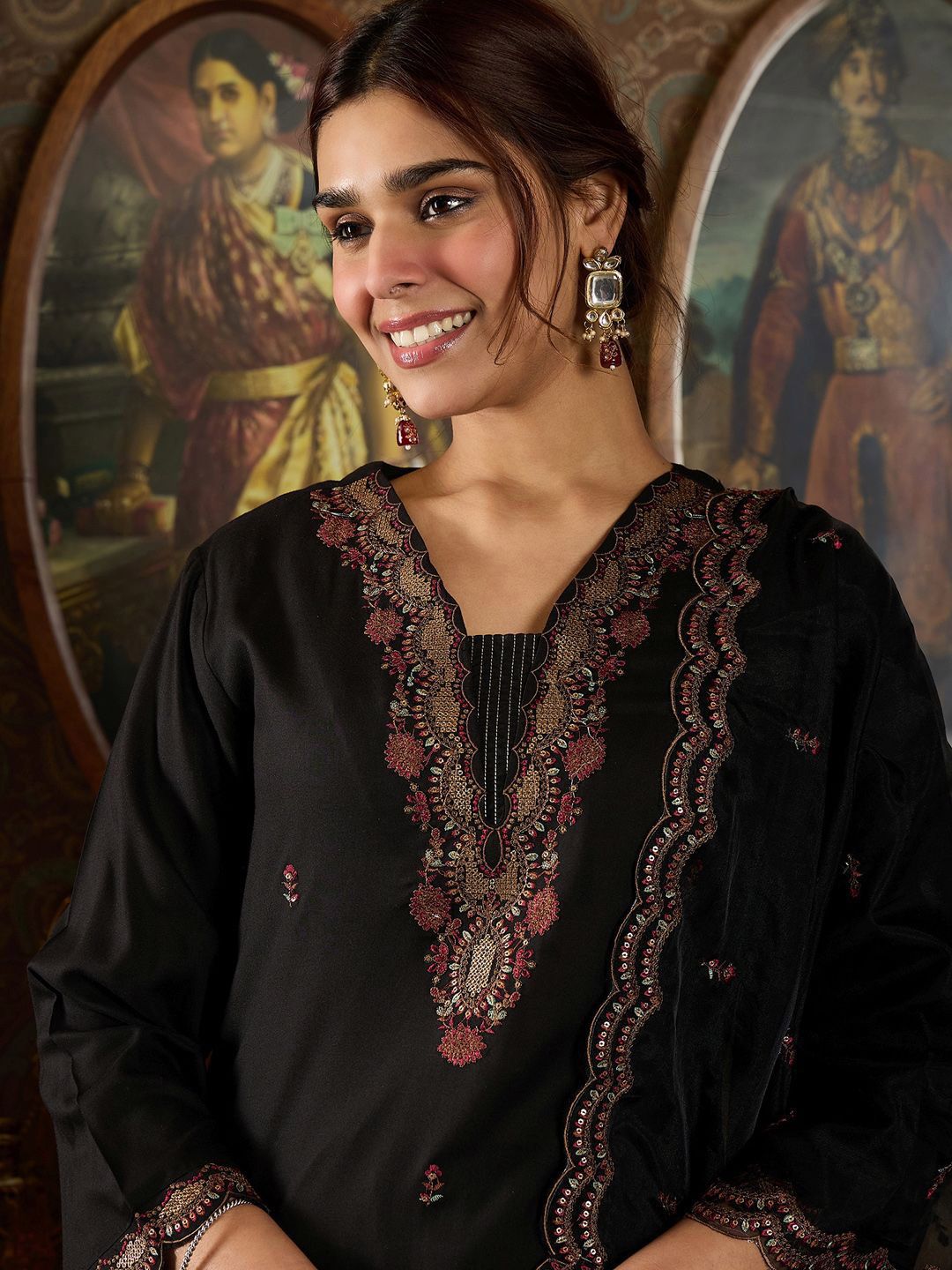 Ethnic Motifs Embroidered Thread Work Kurta with Trousers & Dupatta