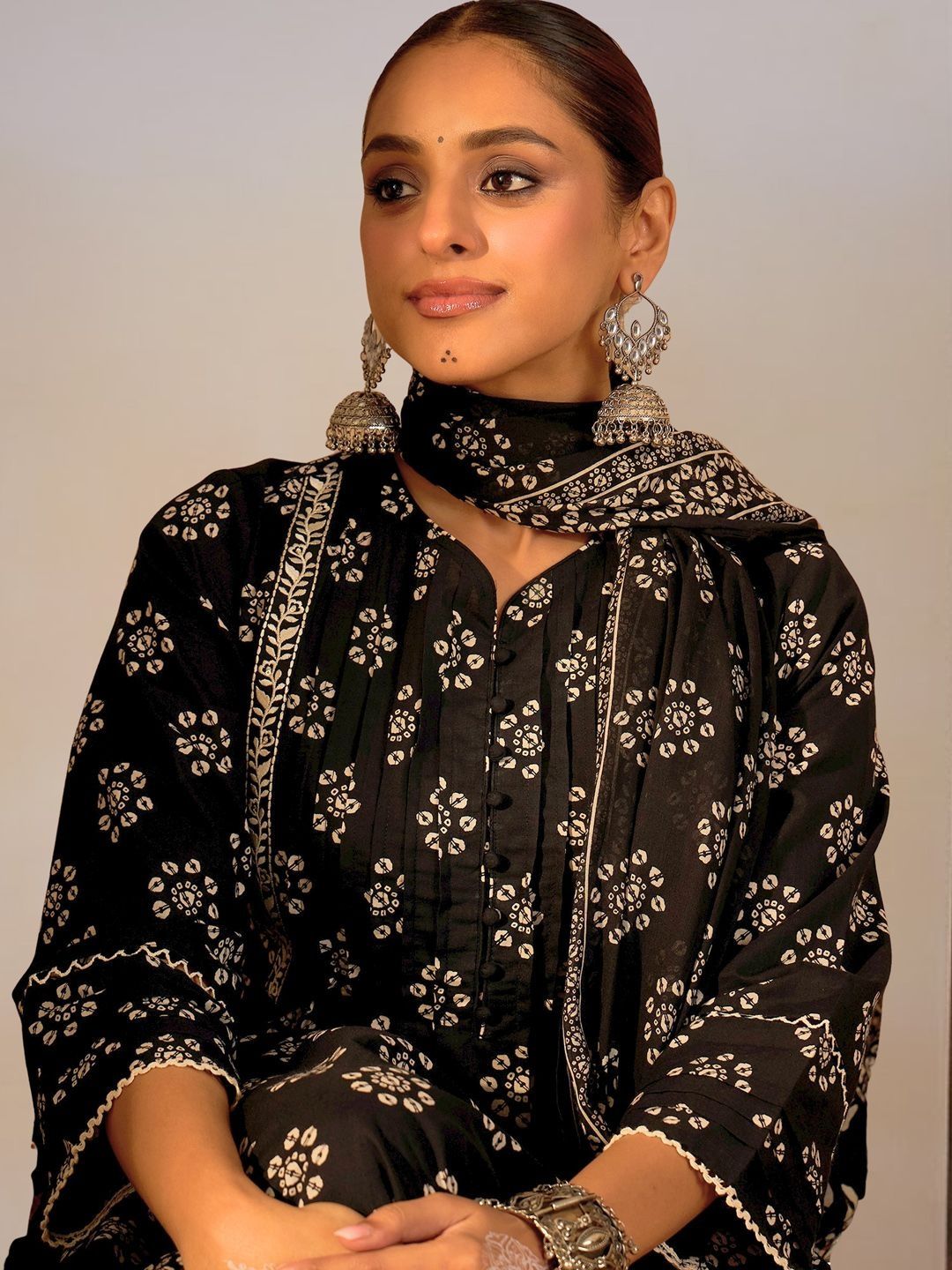 Women Ethnic Motifs Printed Regular Pure Cotton Kurta with Trousers & With Dupatta