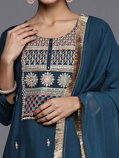 Indyancart VA Women'sFloral Embroidered Thread Work Straight Kurta With Trouser & Dupatta