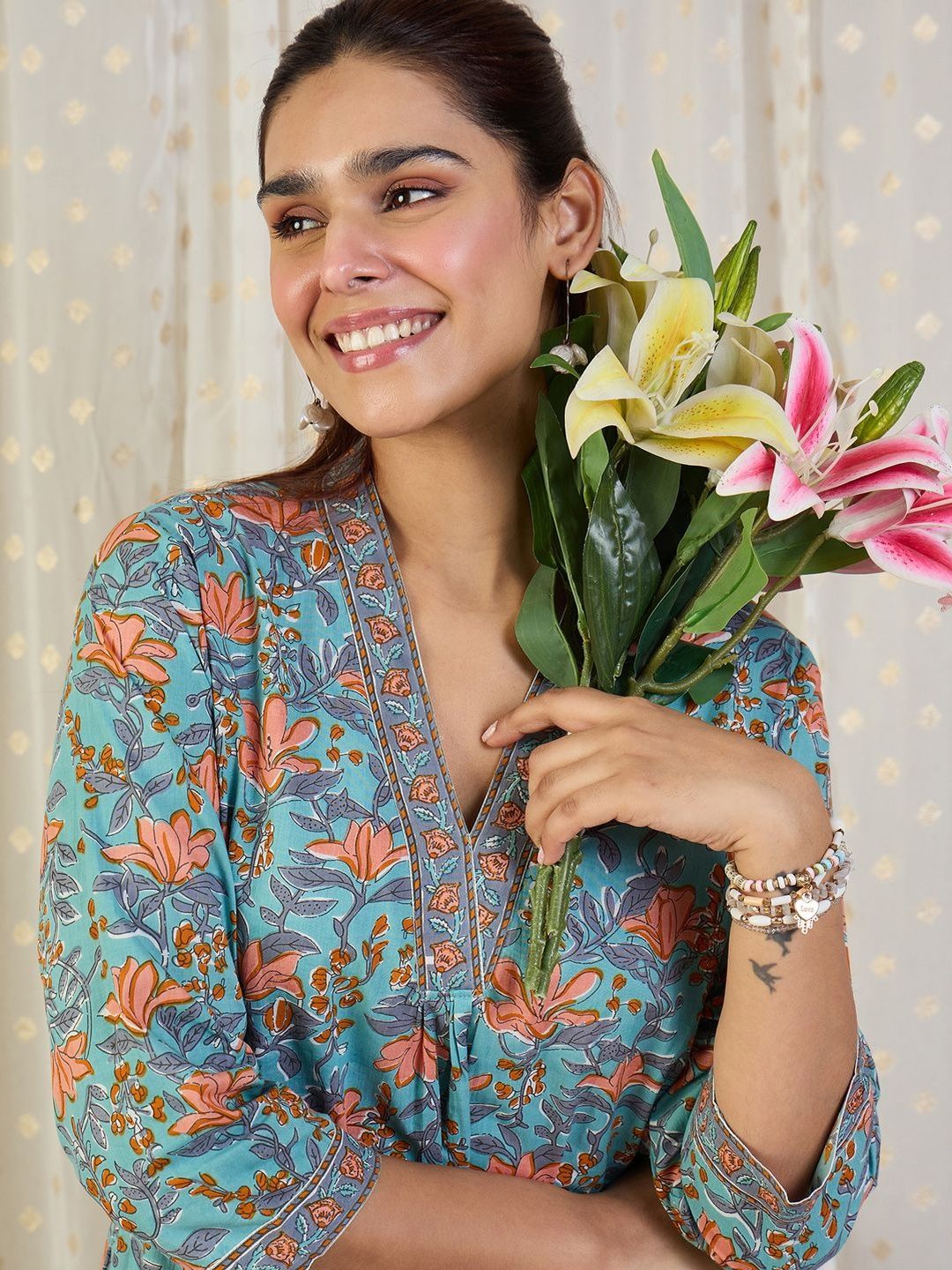 Floral Printed V-Neck Pure Cotton A-Line Kurta With Trousers