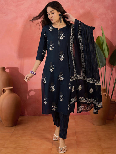Indyancart SN Women's Floral Printed Kurta & Trousers With Dupatta