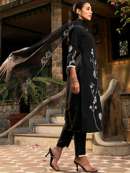 Indyancart IE Floral Embroidered Straight Thread Work Kurta with Trousers & Dupatta