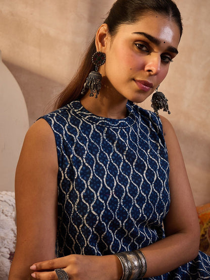 Women Geometric Printed Regular Pure Cotton Kurta with Trousers