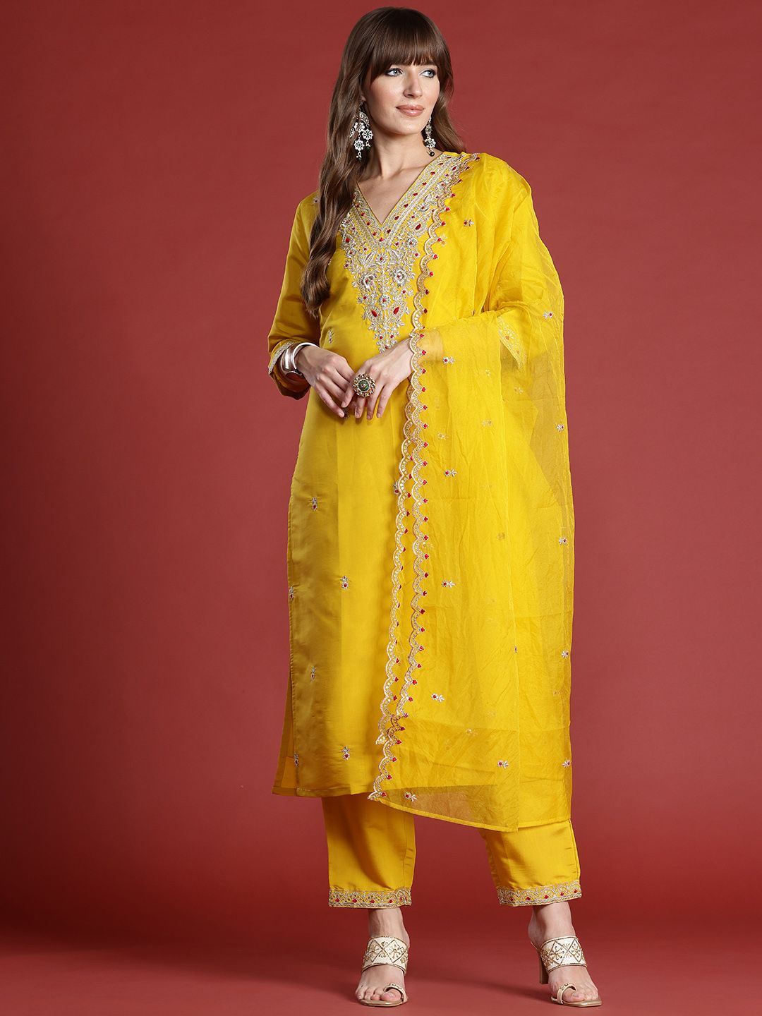 Indyancart IE Ethnic Motifs Embroidered Sequinned Kurta with Trousers & With Dupatta