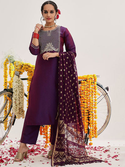 Indyancart VA Women'sFloral Yoke Design Thread Work Kurta With Trousers & Dupatta