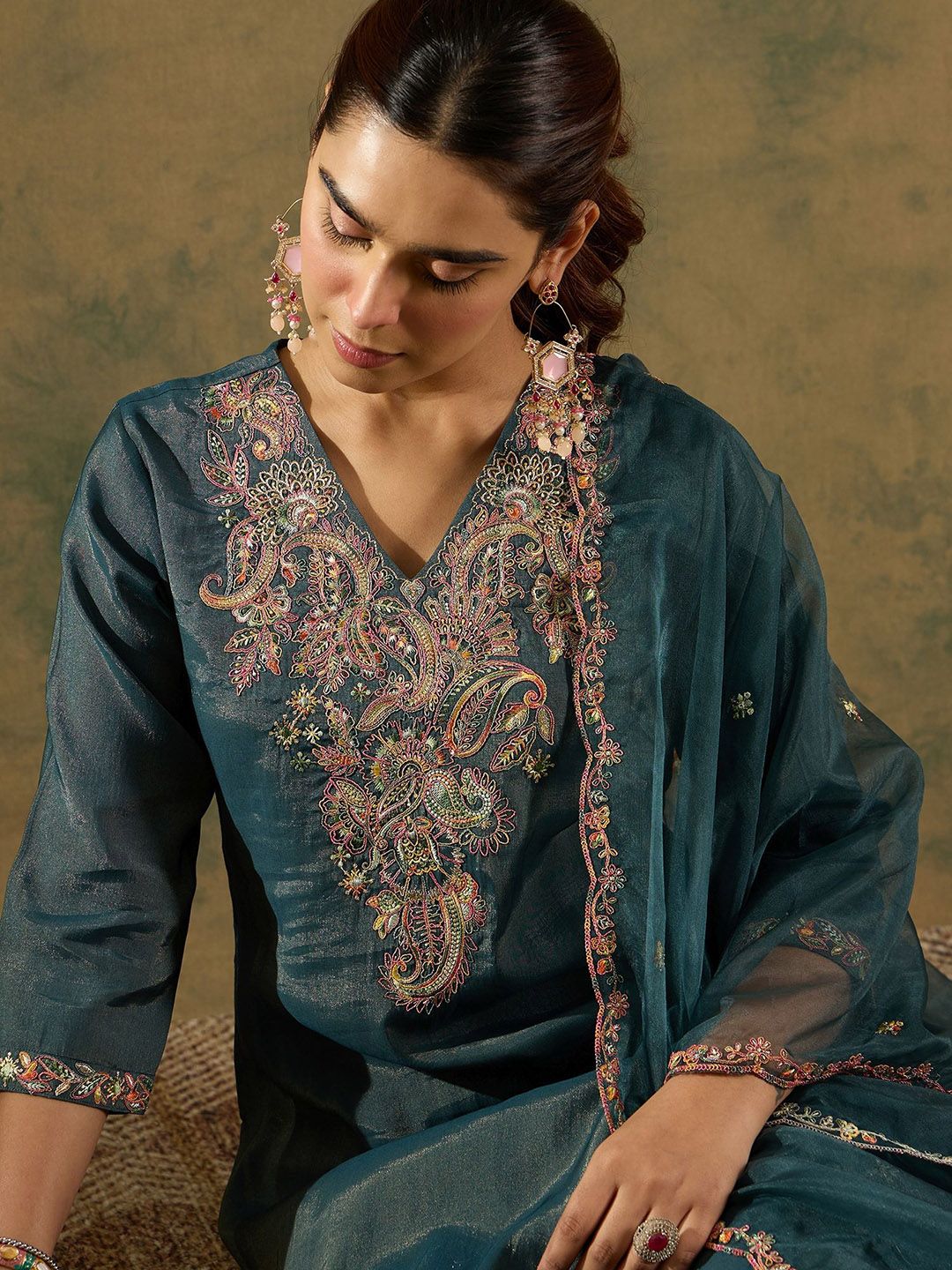 Indyancart IE Ethnic Motifs Embroidered Liva Straight Kurta With Trousers & Dupatta
