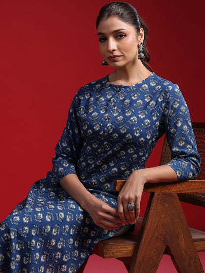 Dhiyona IE Women Geometric Printed Thread Work Kurta