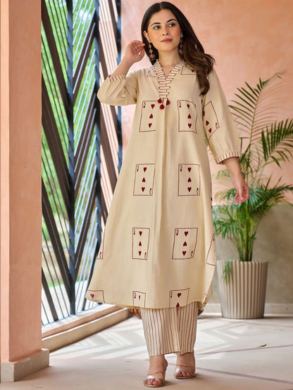 Dhiyona IE Graphic Printed V-Neck Tunic With Trousers