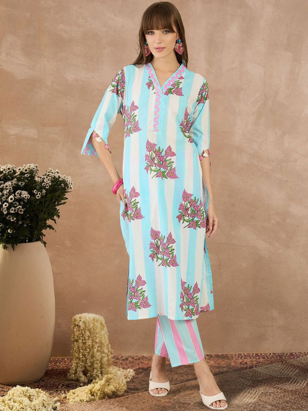 Women Floral Printed Regular Pure Cotton Kurta with Trousers