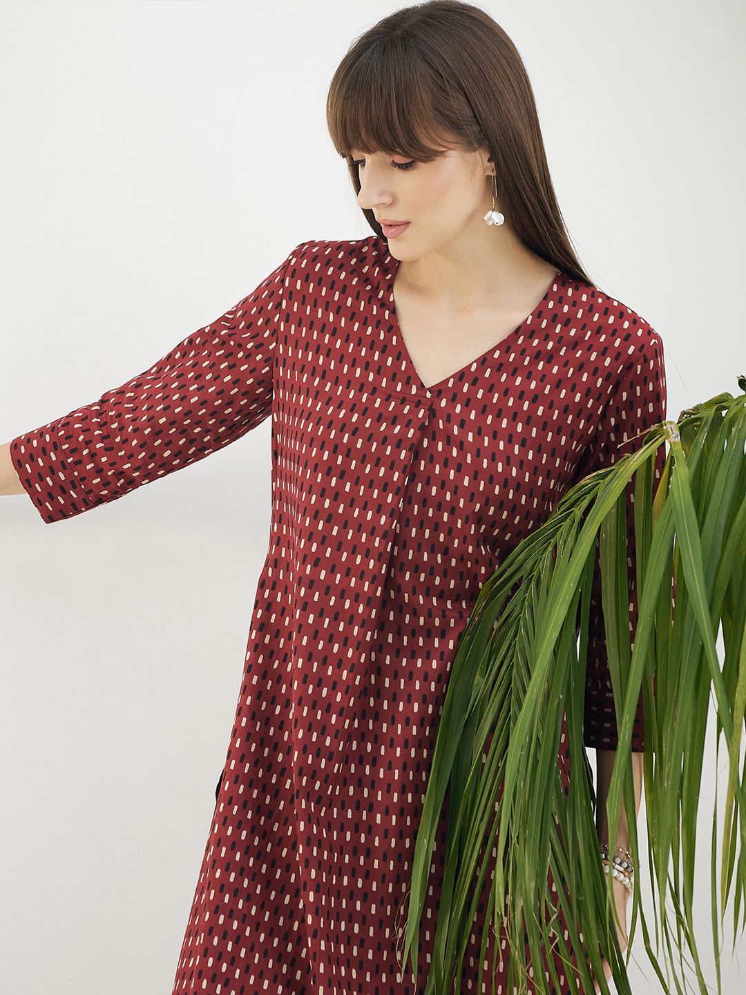 Abstract Printed Screen Technique Pure Cotton Kurta With Trousers
