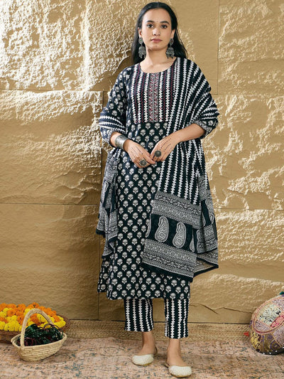 Indyancart IE Women Ethnic Motifs Printed Thread Work Pure Cotton Kurta with Trousers & Dupatta