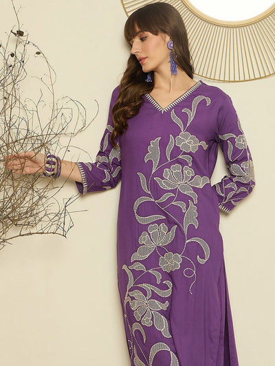 Indyancart IE Women Ethnic Motifs Embroidered Regular Thread Work Kurta with Trouser