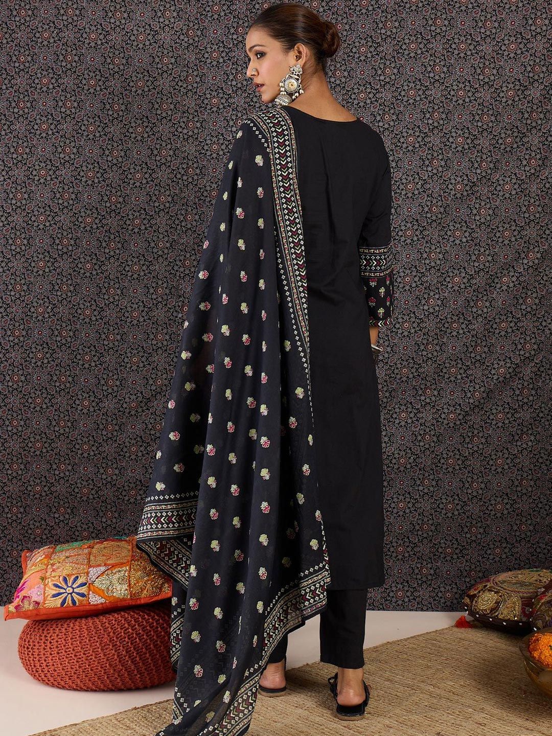 Women Ethnic Motifs Embroidered Regular Thread Work Pure Cotton Kurta with Trousers & With Dupatta