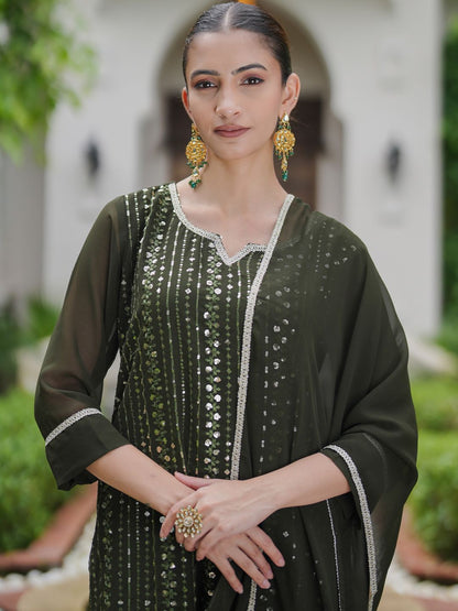 Indyancart IE Ethnic Motifs Embroidered Sequinned Kurta With Sharara & Dupatta