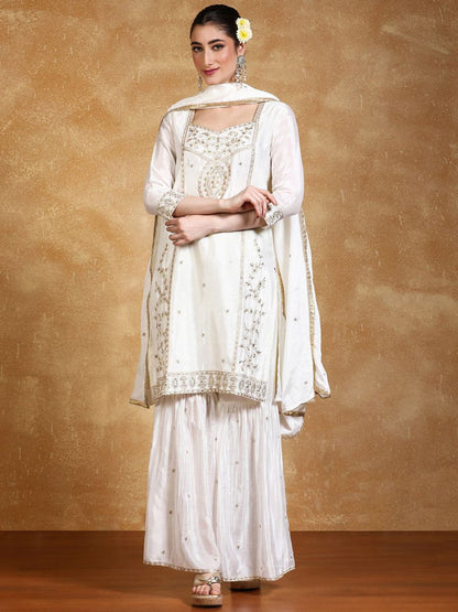Indyancart VA Women Floral Embroidered Kurta with Sharara & Dupatta