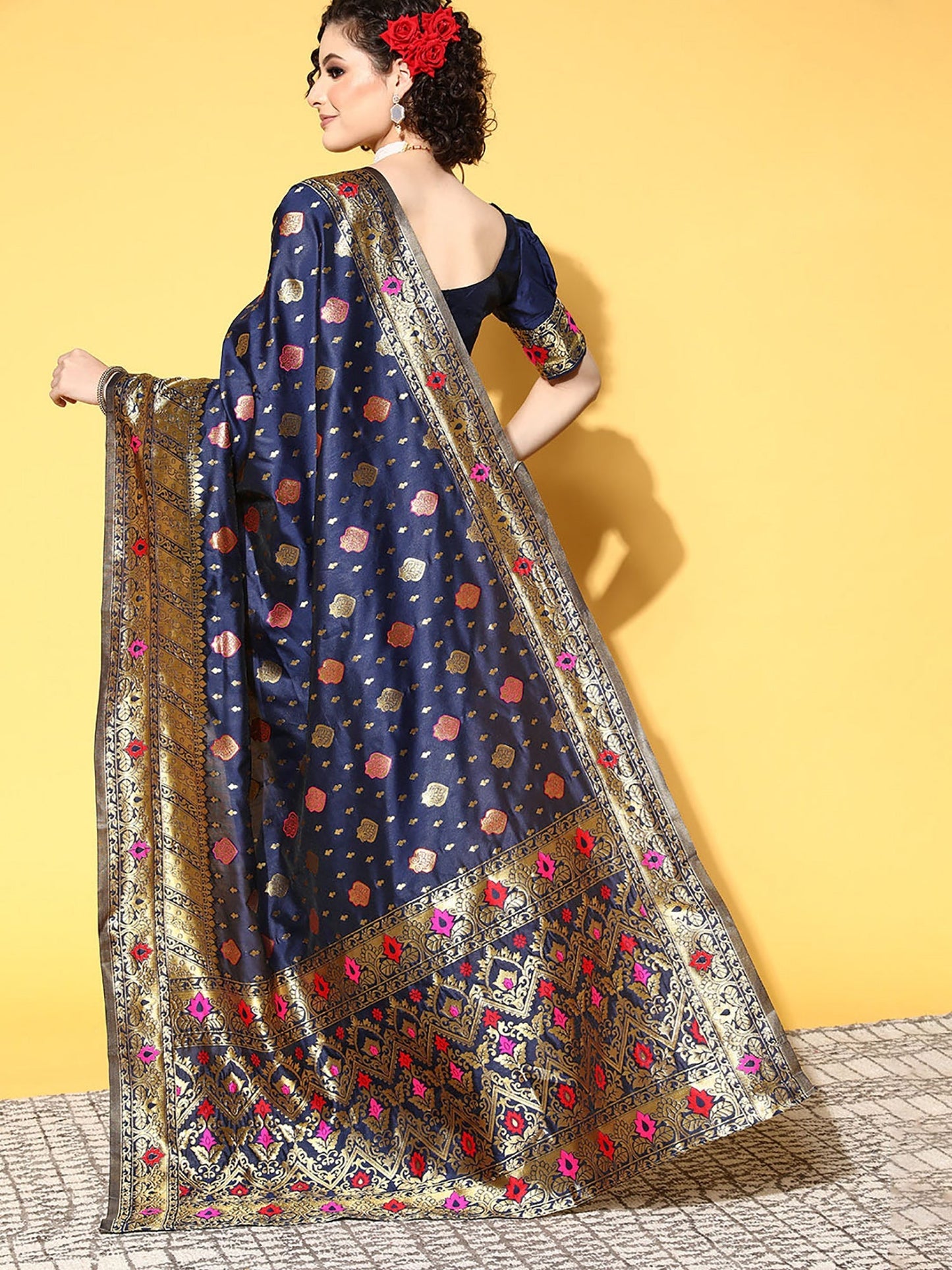 Women's Silk Blend Navy Blue Woven Design Celebrity Saree With Blouse Piece