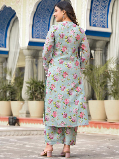 Indyancart VA Women'sFloral Printed Mandarin Collar Regular Kurta With Trousers