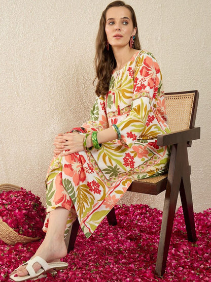 Floral Printed Round Neck Kurta With Trouser