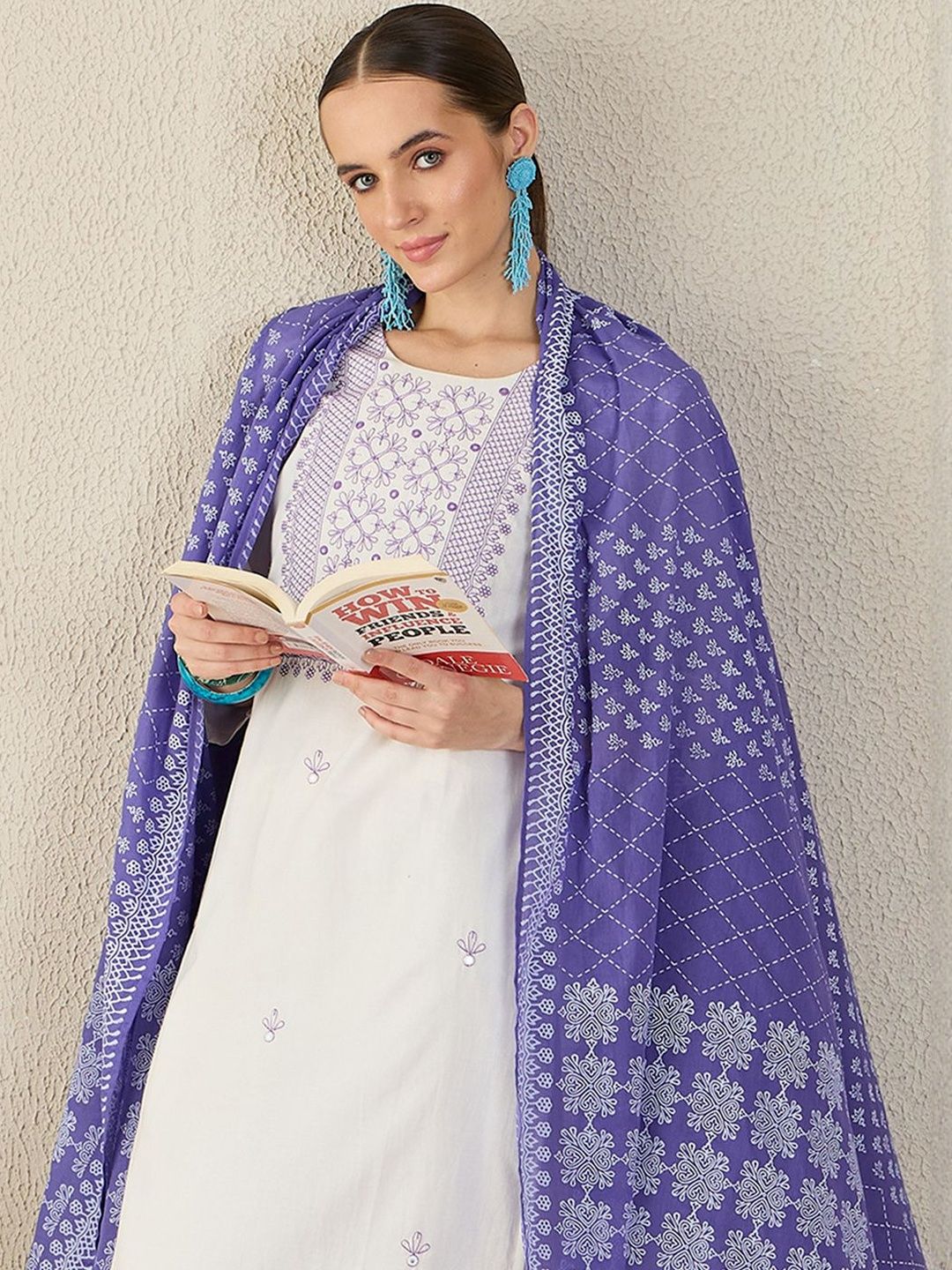 Ethnic Motifs Embroidered Thread Work Pure Cotton Kurta With Trousers & Dupatta