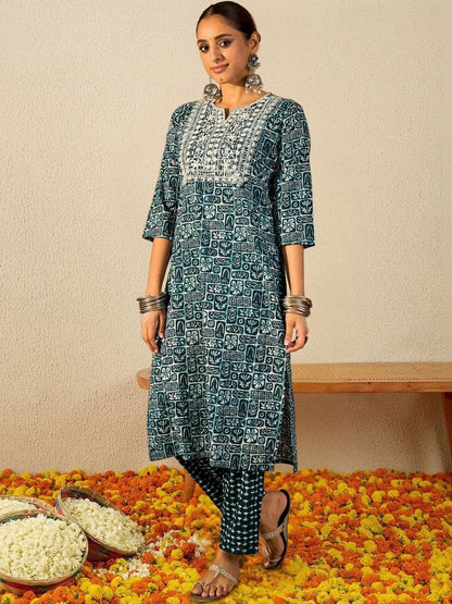 Women Ethnic Motifs Printed Regular Thread Work Pure Cotton Kurta with Trousers