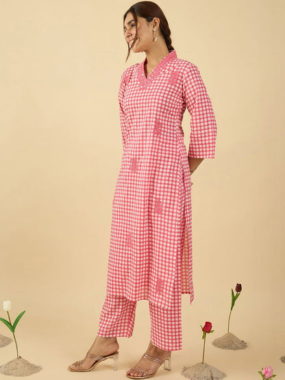 Women Regular Thread Work Pure Cotton Kurta with Trousers