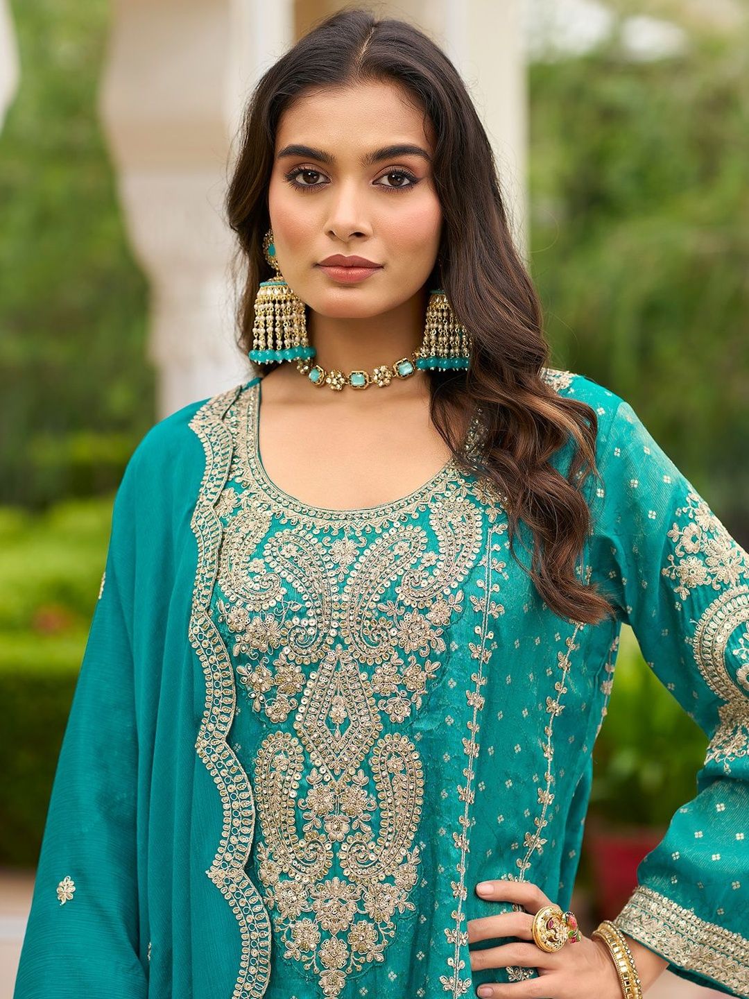 Indyancart IE Women Ethnic Motifs Embroidered Regular Thread Work Kurta with Sharara & With Dupatta