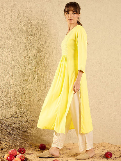 Dhiyona IE Women Floral Printed Mirror Work Anarkali Kurta
