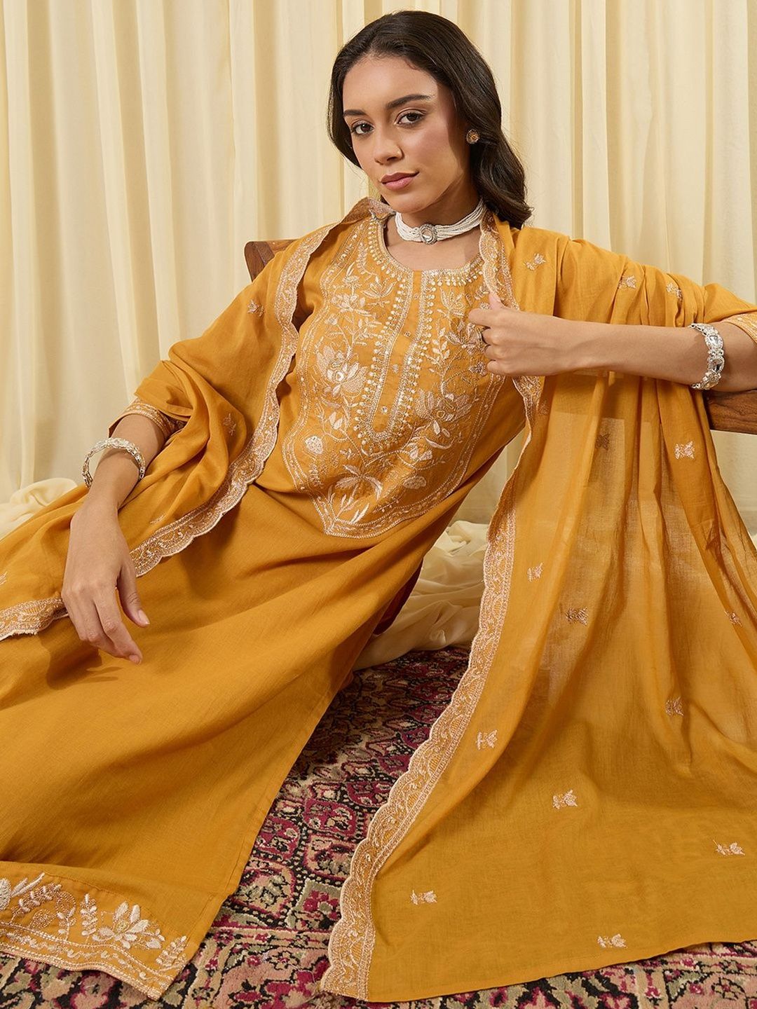 Women Ethnic Motifs Embroidered Regular Thread Work Pure Cotton Kurta with Trousers & With Dupatta