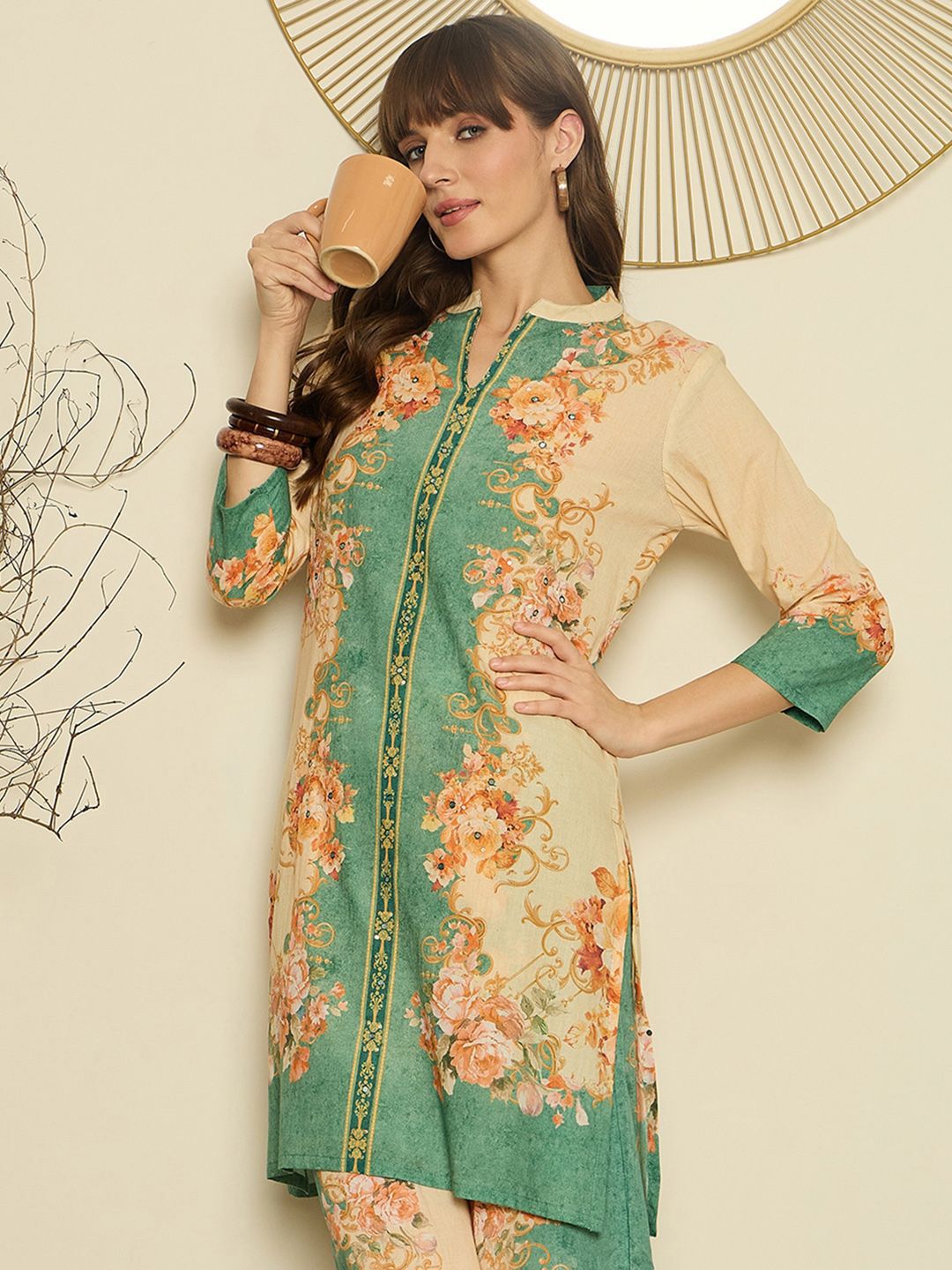 Dhiyona IE Women Printed Mandarin Collar Top and Trousers Co-Ords