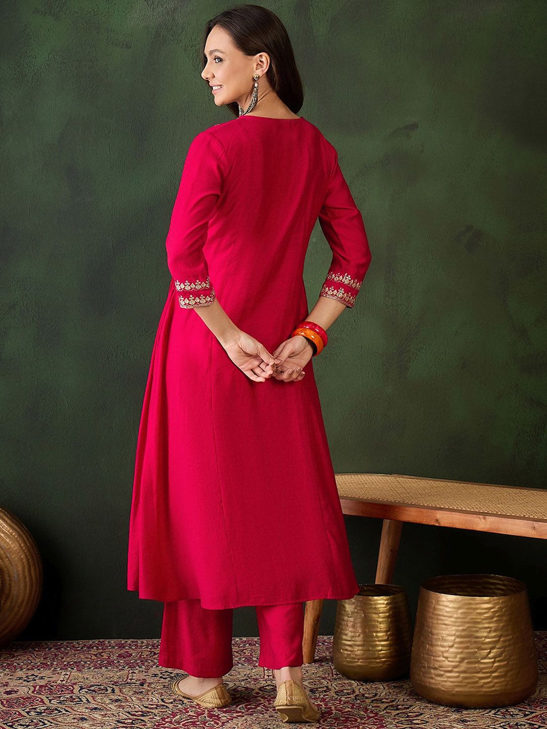Dhiyona SN Women's Floral Embroidered Round Neck Sequinned Anarkali Kurta With Trousers