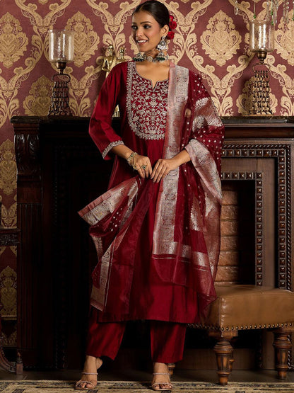 Indyancart IE Ethnic Motifs Zari Embroidered Liva Kurta with Trouser & Dupatta