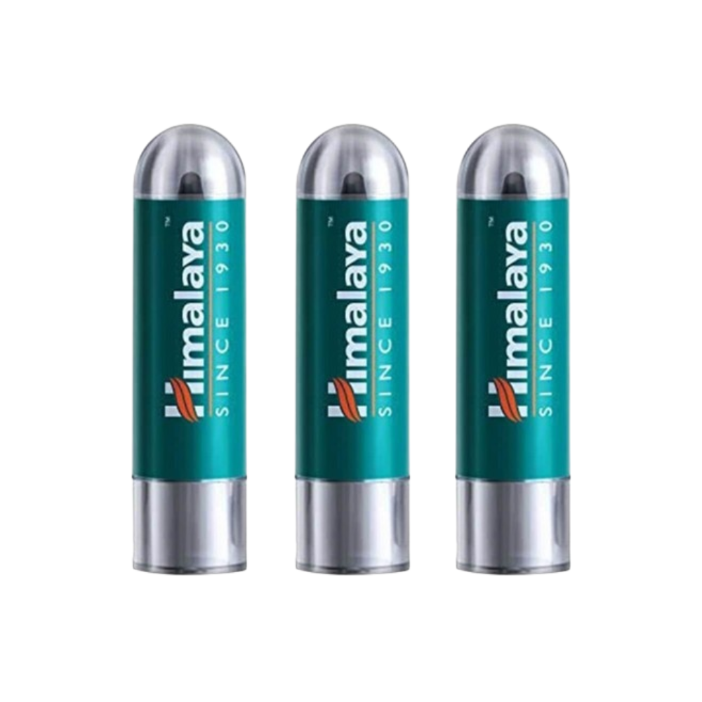 Himalaya Herbals Kajal in black, a makeup eye pencil with a smooth application for enhancing eye beauty.