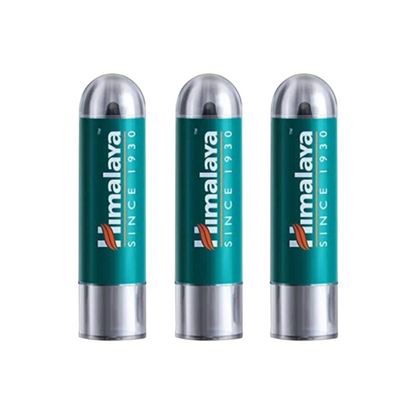 Himalaya Herbals Kajal in black, a makeup eye pencil with a smooth application for enhancing eye beauty.