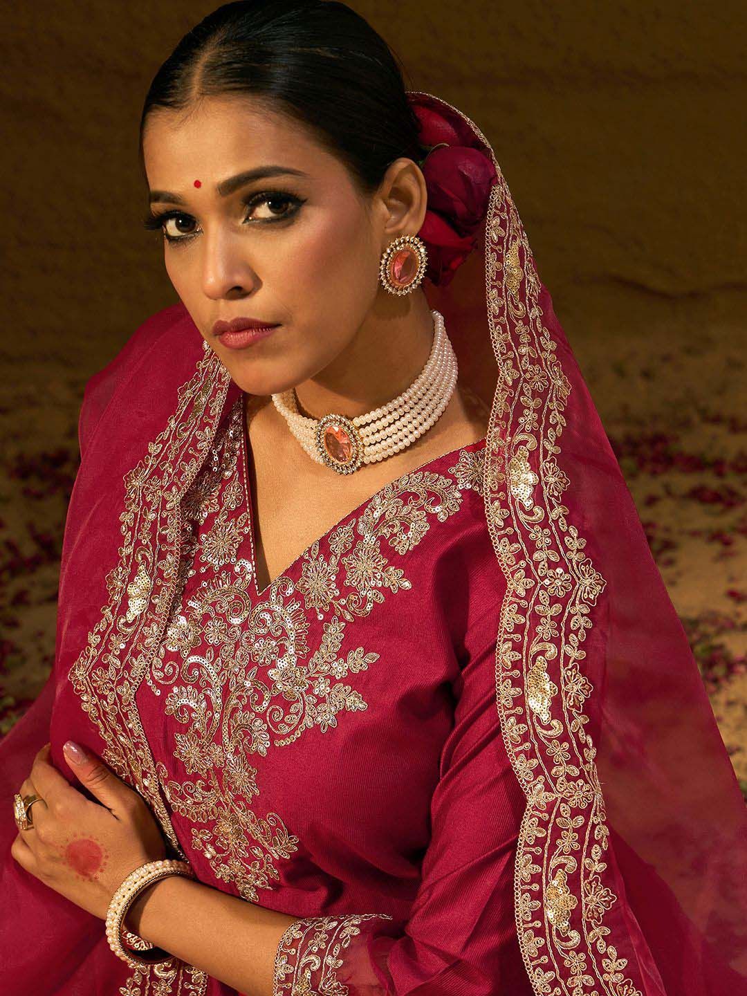 Indyancart IE Ethnic Motifs Embroidered Thread Work Liva Straight Kurta With Trousers & Dupatta